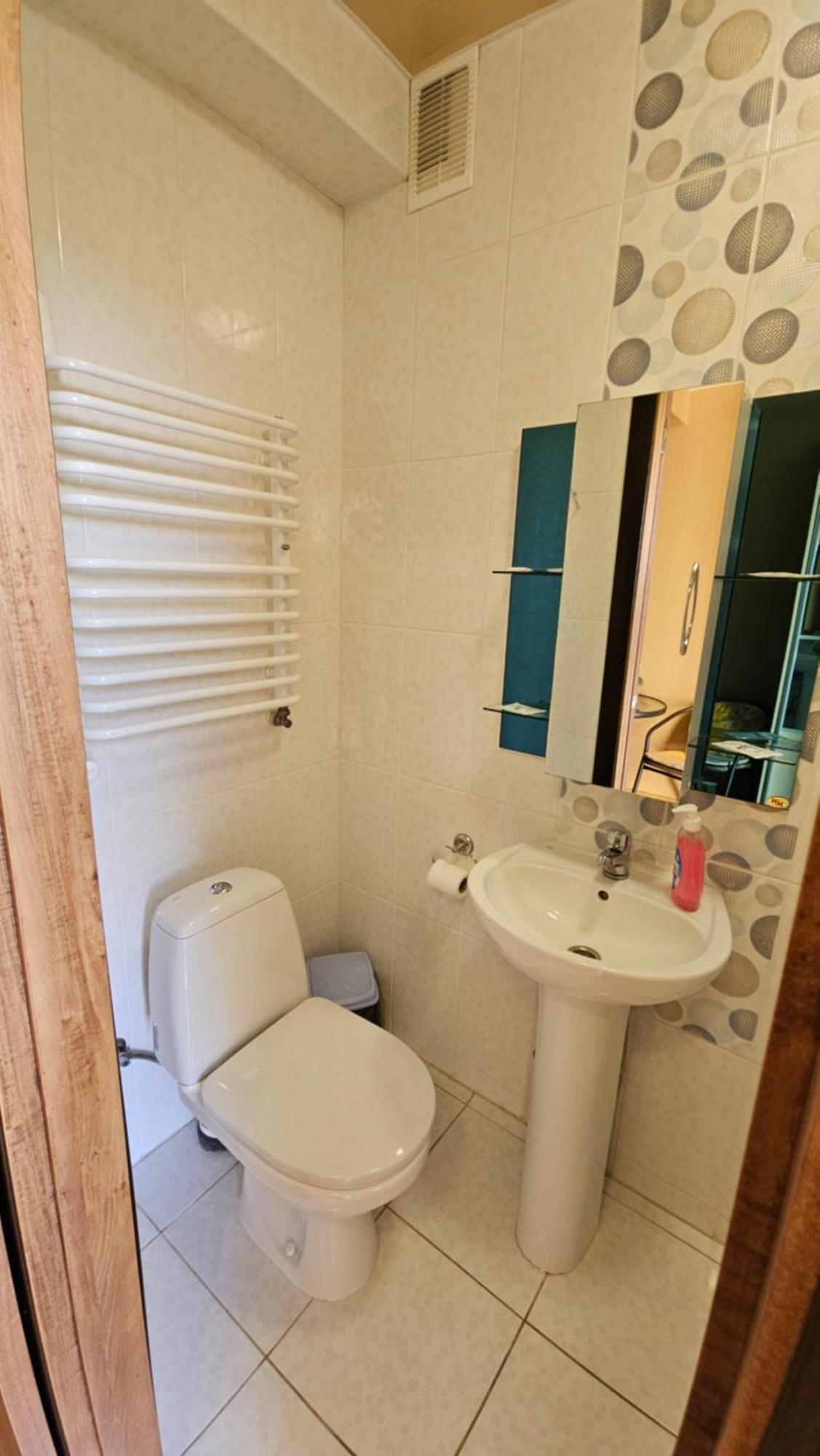 Domashniy Hotel Kamjanets-Podilskyi Eksteriør billede